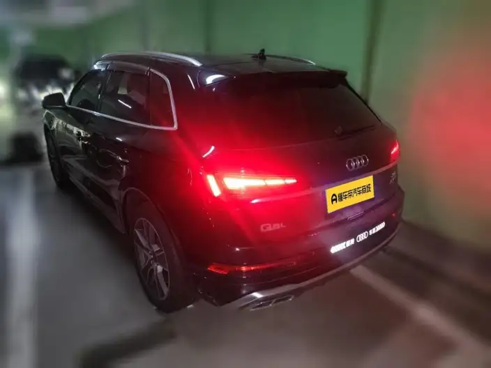 Audi Q5L 2021 Model 45 TFSI Luxury Dynamic Model – фото 4