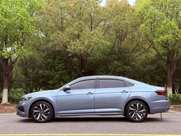Volkswagen Passat 2022 Model 330TSI Elite Edition – фото 4