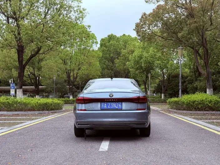 Volkswagen Passat 2022 Model 330TSI Elite Edition – фото 6