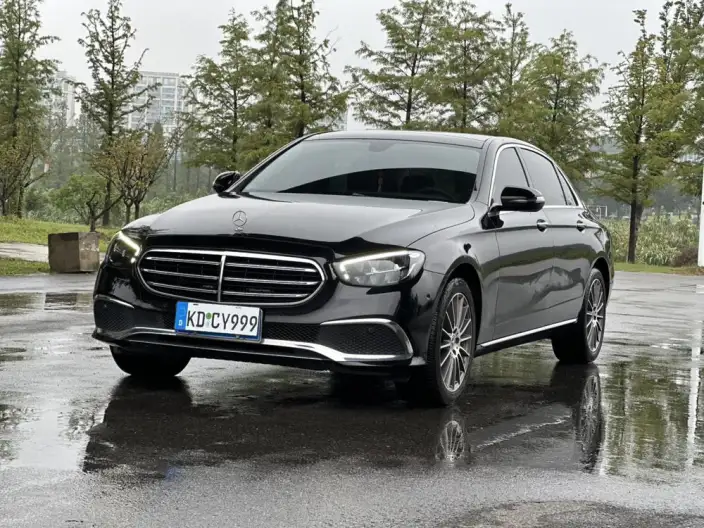 Mercedes-Benz E-Class 2021 Model Facelift E 260 L sedan – фото 1