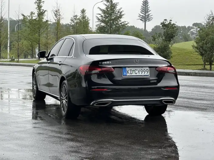 Mercedes-Benz E-Class 2021 Model Facelift E 260 L sedan – фото 4