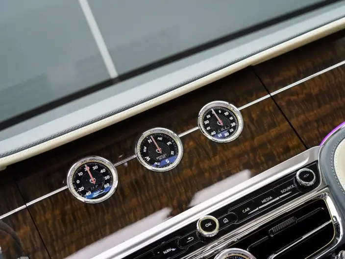 Continental Flying Spur 2020 Model 6.0T W12 Standard Edition – фото 8
