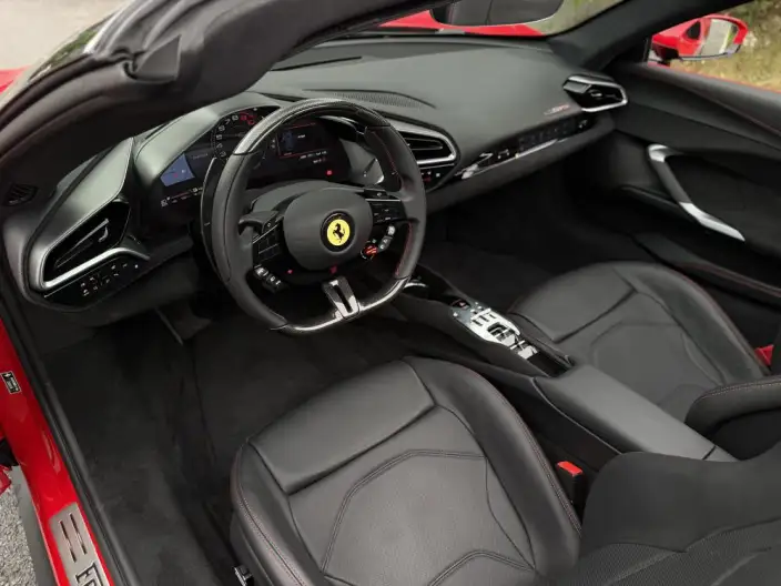 Ferrari 296 2022 Model 3.0T V6 GTS – фото 6