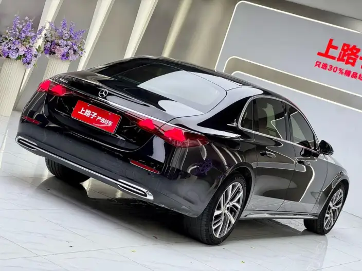 Mercedes-Benz E-Class 2024 Model E 300 L Fashion Model sedan – фото 6