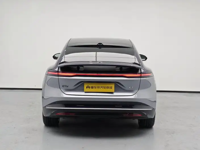 NIO ET9 2025 Model 102kWh – фото 6