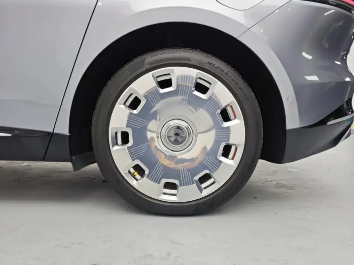 NIO ET9 2025 Model 102kWh – фото 9