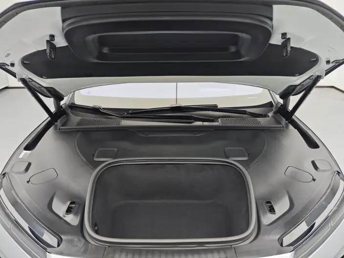 NIO ET9 2025 Model 102kWh – фото 10