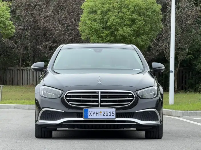 Mercedes-Benz E-Class 2021 Model E 300 L Fashion Model sedan – фото 2
