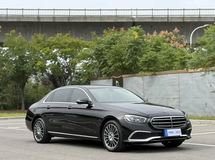 Mercedes-Benz E-Class 2022 Model E 260 L sedan