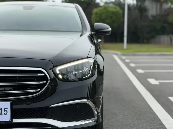Mercedes-Benz E-Class 2022 Model E 260 L sedan – фото 8