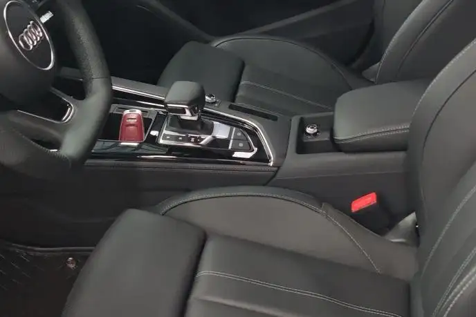 Audi A4 L 2024 Model 40 TFSI Fashion Dynamic Model – фото 9