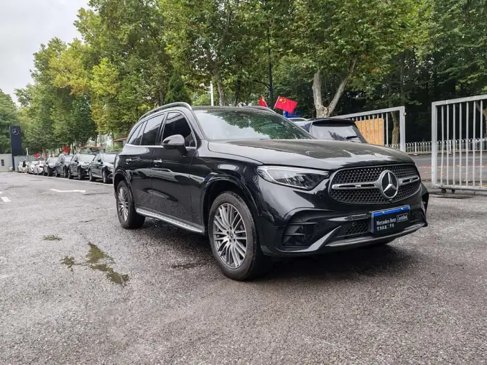 Mercedes-Benz GLC 2024 Model Facelift GLC 300 L 4MATIC Dynamic Model 5 seat – фото 3