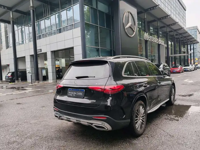 Mercedes-Benz GLC 2024 Model Facelift GLC 300 L 4MATIC Dynamic Model 5 seat – фото 6