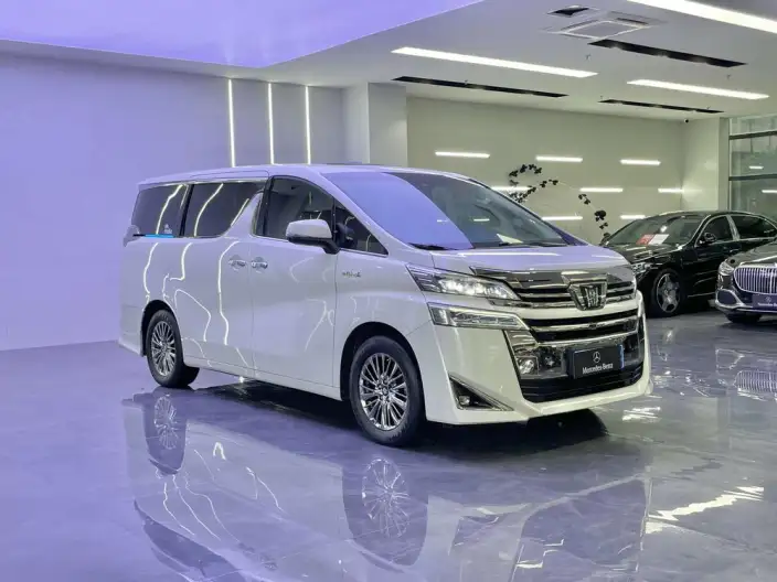 Vellfire 2021 Model Toyota Crown Hybrid 2.5L HV Supreme Edition – фото 3