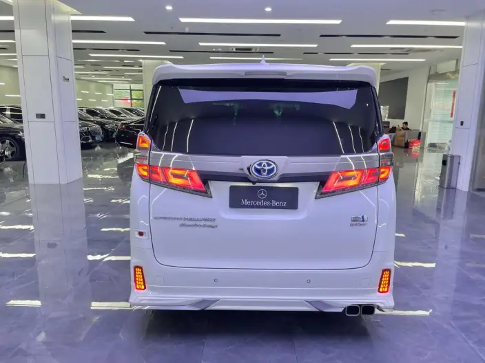 Vellfire 2021 Model Toyota Crown Hybrid 2.5L HV Supreme Edition – фото 6