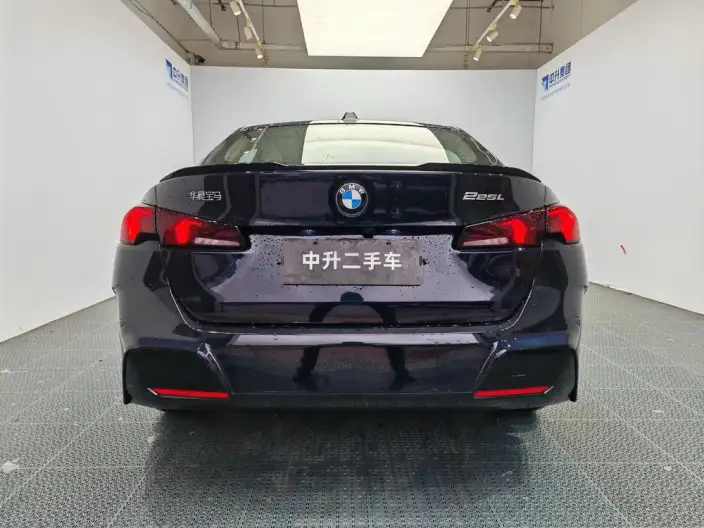 BMW 2 Series 2025 Model 225L M Sports Night Set – фото 6