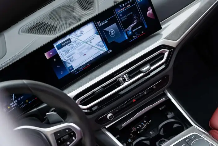 BMW 4 Series 2023 Model 430i M Sports Night Set – фото 6