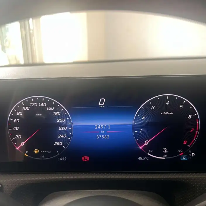 Mercedes-Benz A-class 2023 Model A 200 L Sports sedan Fashion Edition – фото 8