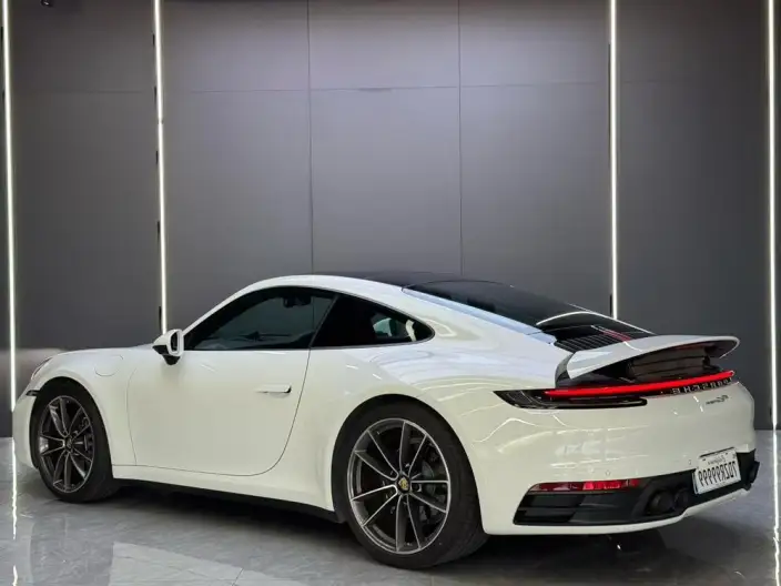 PORSCHE 911 2023 Model Carrera 3.0T – фото 4