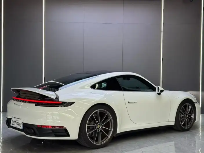 PORSCHE 911 2023 Model Carrera 3.0T – фото 6
