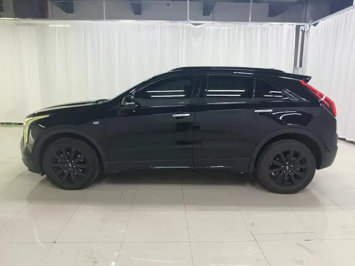 Cadillac XT4 2021 Model 28T 2WD Luxury Model – фото 4