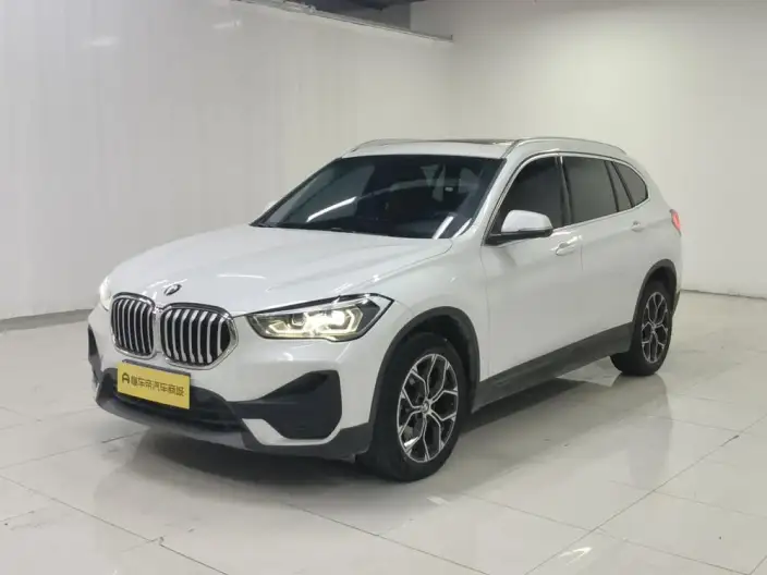 BMW X1 2022 Model sDrive25Li Leading Model – фото 1