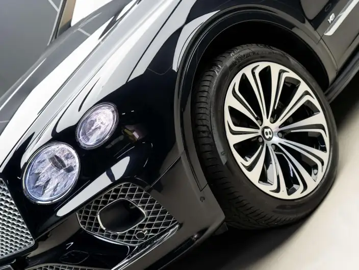 Bentayga 2022 Model 4.0T V8 – фото 8