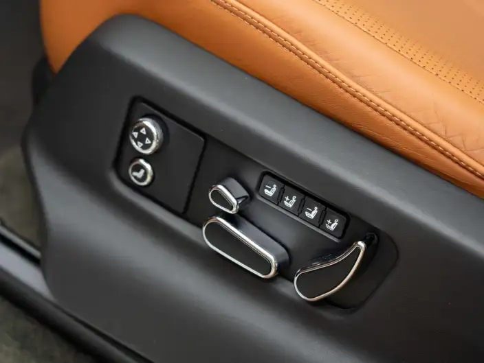Bentayga 2022 Model 4.0T V8 – фото 9