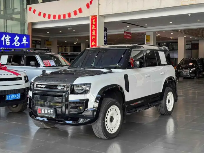 Land Rover Defender 2023 Model Facelift 110 P400 X-Dynamic HSE – фото 1
