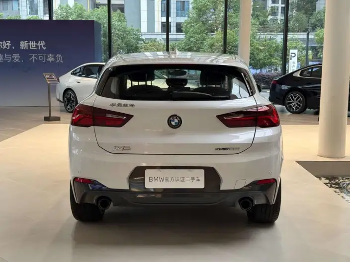BMW X2 2023 Model sDrive25i M Sports Night Edition – фото 5