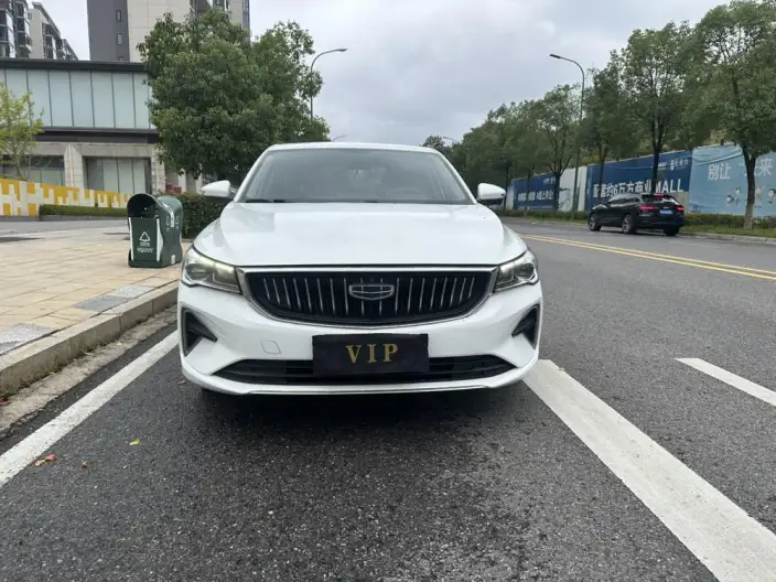 Geely Emgrand 2022 Model No. 4 Gen 1.5L CVT Luxury Model – фото 2