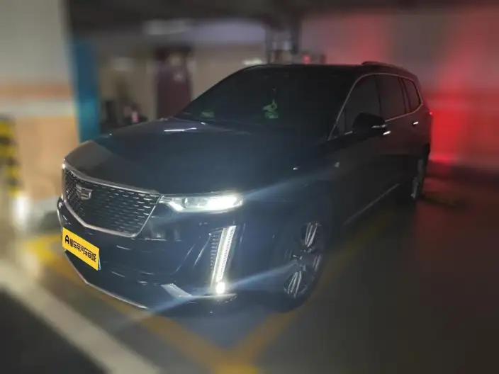 Cadillac XT6 2022 Model 2.0T VI seat 2WD Luxury Model – фото 1
