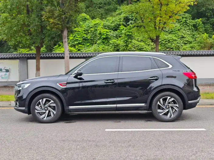 Hongqi HS5 2022 Model Facelift 2.0T Smart Flag Enjoy Edition – фото 4