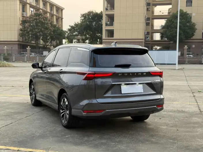 Wuling Victory 2022 Model 280T CVT Flagship Model – фото 4