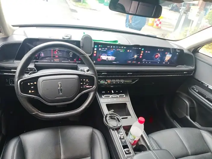 Lincoln Corsair 2023 Model 2.0T 2WD Zunya Edition – фото 5
