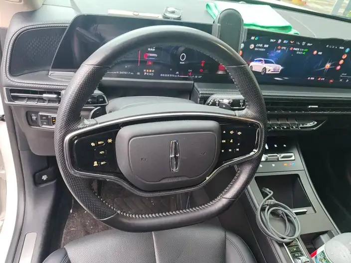 Lincoln Corsair 2023 Model 2.0T 2WD Zunya Edition – фото 7