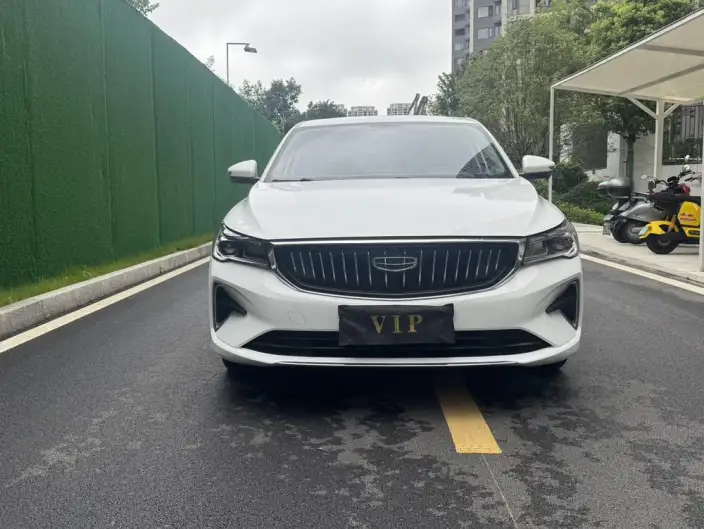 Geely Emgrand 2022 Model No. 4 Gen 1.5L CVT Noble Model – фото 2