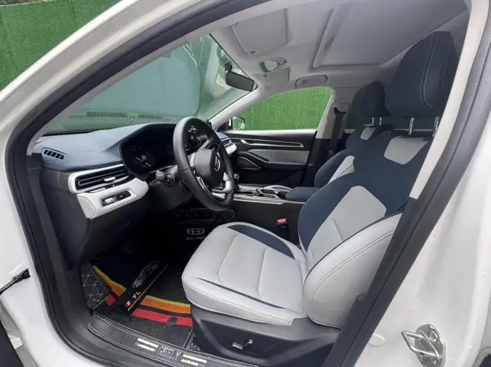 Geely Emgrand 2022 Model No. 4 Gen 1.5L CVT Noble Model – фото 9