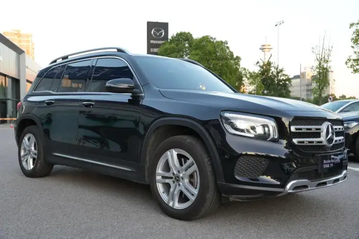 Mercedes-Benz GLB 2023 Model GLB 220 Dynamic Model – фото 2
