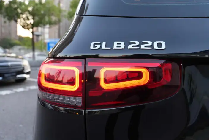 Mercedes-Benz GLB 2023 Model GLB 220 Dynamic Model – фото 9