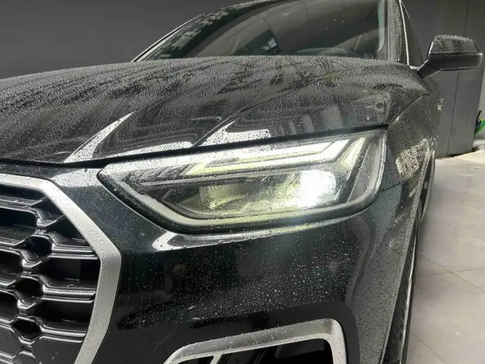 Audi Q5L 2022 Model 40T Luxury Dynamic Model – фото 6