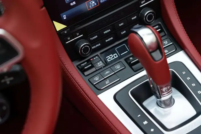 Porsche 718 2023 Model Boxster 2.0T – фото 10