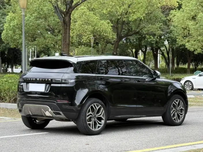 Range Rover Evoque 2022 Model Aurora L 249PS R-Dynamic Deluxe Edition – фото 7