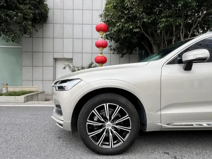 Volvo XC60 2020 Model T5 4WD Smart Range Deluxe Edition – фото 10