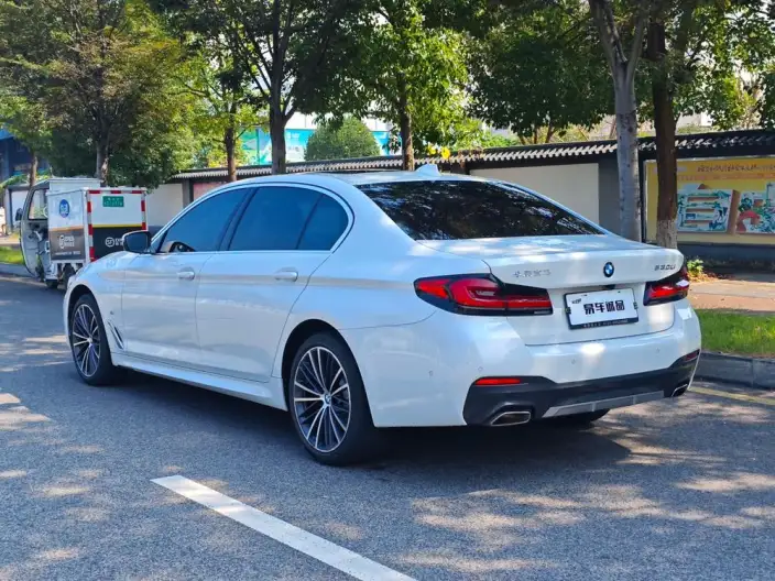 BMW 5 Series 2022 Model Facelift 530Li Leading Model M Sports Set – фото 5