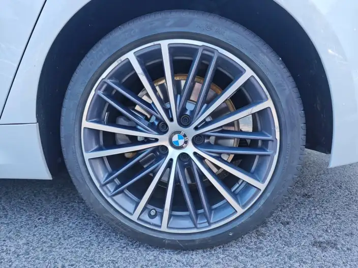 BMW 5 Series 2022 Model Facelift 530Li Leading Model M Sports Set – фото 8