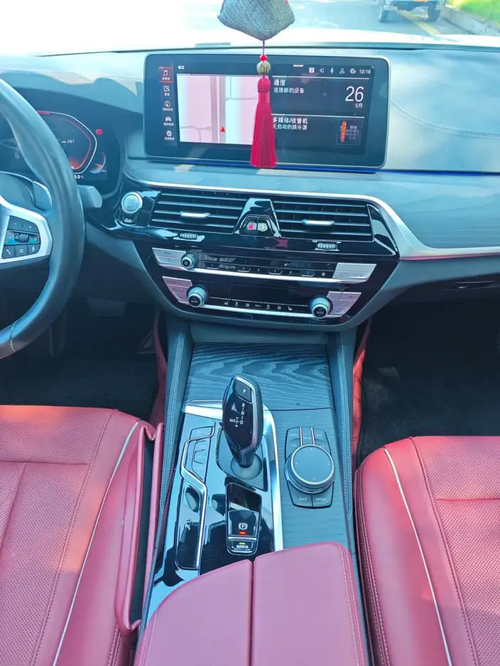BMW 5 Series 2022 Model Facelift 530Li Leading Model M Sports Set – фото 10