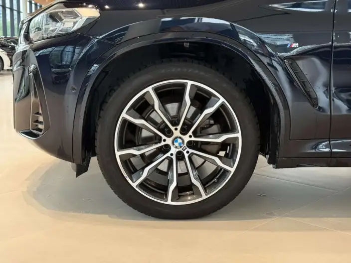 BMW X3 2023 Model xDrive30i Leading Model M Night Set – фото 9