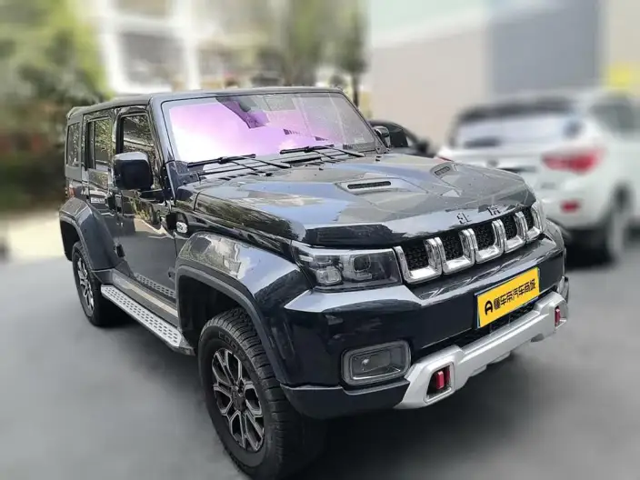 BAIC BJ40 2023 Model 2.0T Automatic 4WD City Hunter Edition Warrior Model – фото 3