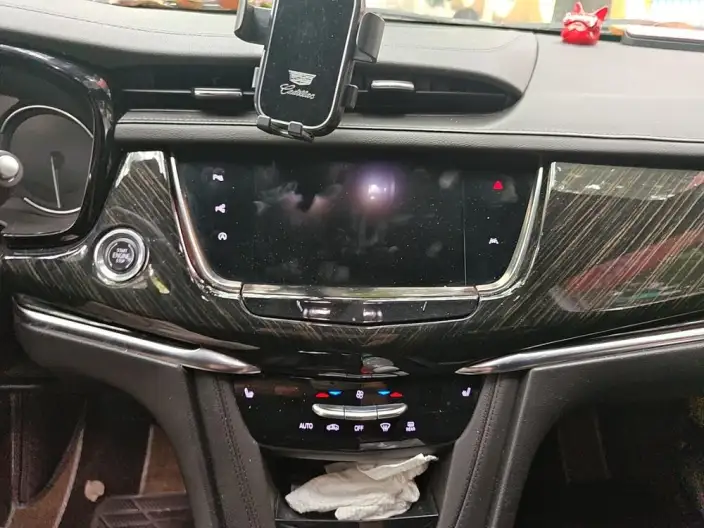 Cadillac XT6 2020 Model 28T VI seat 4WD Luxury Model – фото 8